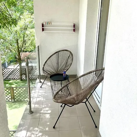 Ide Menjuenk! * شيوفوك